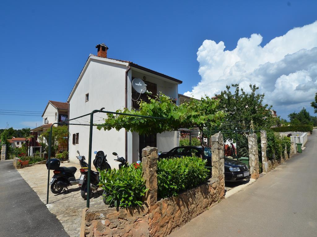 Apartments Suki Rovinj Luaran gambar