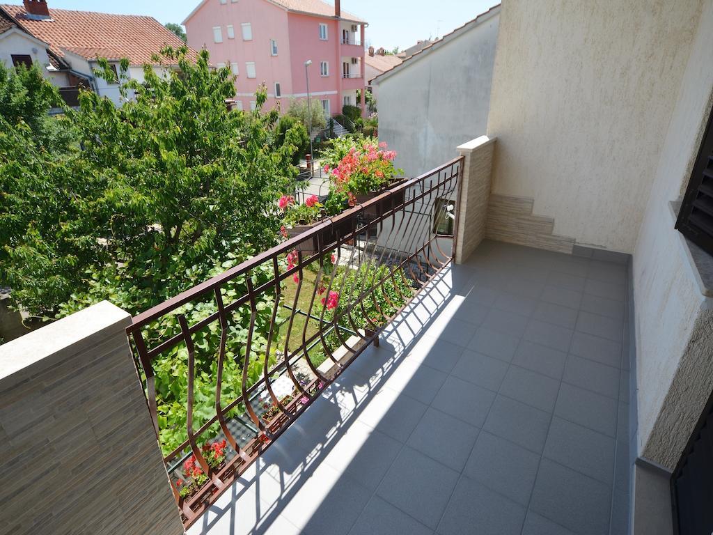 Apartments Suki Rovinj Luaran gambar